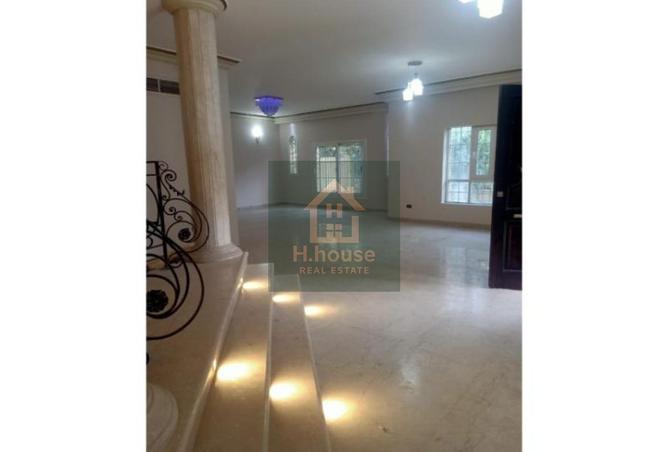 8127777 - Property Image 2