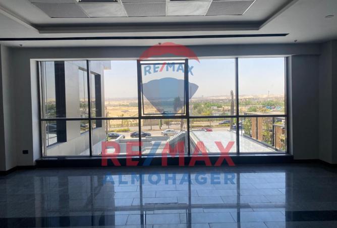 8312062 - Property Image 3