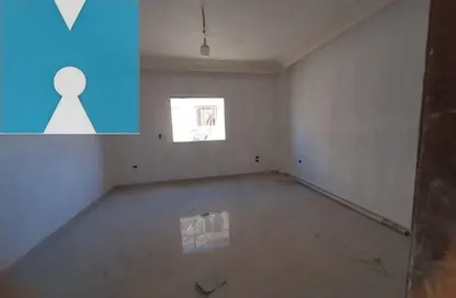 Apartment - 2 Bedrooms - 2 Bathrooms for rent in 11th District - Sheikh Zayed City - Giza