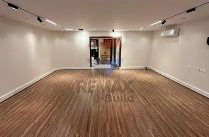 شقة - 3 غرف نوم - 3 حمامات للبيع في ميدان الماظه - الماظة - مصر الجديدة - القاهرة