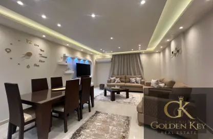 Apartment - 2 Bedrooms - 1 Bathroom for rent in Abou Bakr Al Sedeek St. - Rehab City Second Phase - Al Rehab - New Cairo City - Cairo