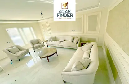 Apartment - 3 Bedrooms - 3 Bathrooms for sale in Cairo University Compound - Sheikh Zayed Compounds - Sheikh Zayed City - Giza