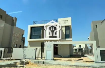 Villa - 3 Bedrooms - 3 Bathrooms for sale in Sodic East - 6th District - New Heliopolis - Cairo