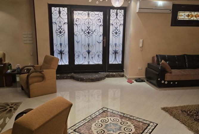 8060705 - Property Image 3