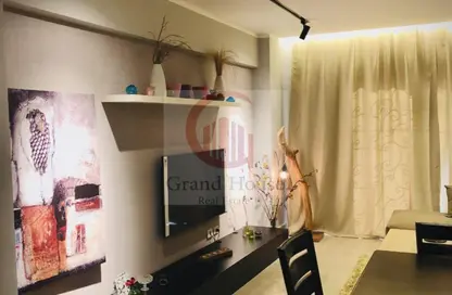 Apartment - 2 Bedrooms - 1 Bathroom for rent in El Rehab Extension - Al Rehab - New Cairo City - Cairo