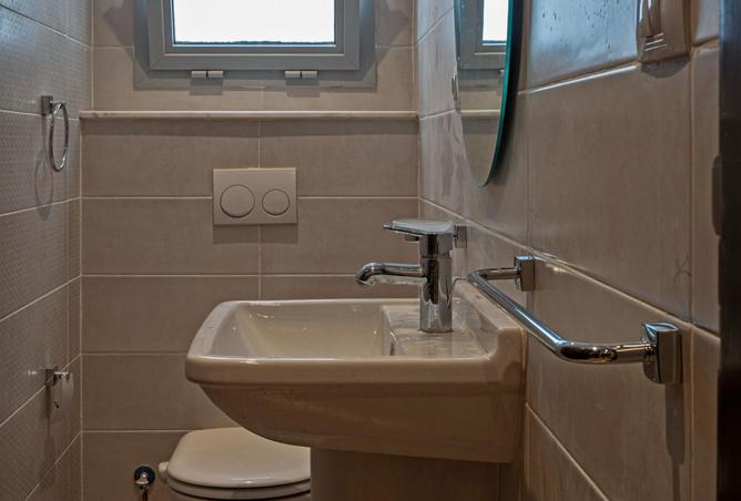 8192166 - Property Main Image