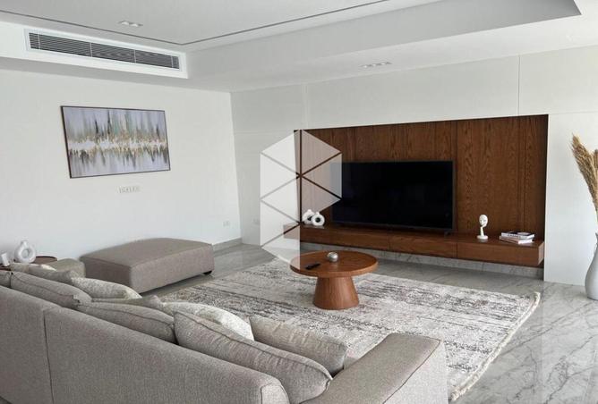 8237878 - Property Image 3