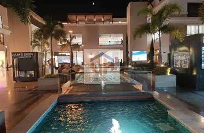 محل تجاري - استوديو للايجار في مدينة القاهرة الجديدة - القاهرة