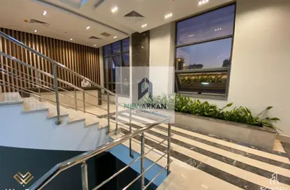 عيادة - استوديو للايجار في مول ويست بارك - محور 26 يوليو - مدينة 6 أكتوبر - الجيزة