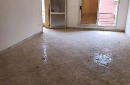 Apartment - 3 Bedrooms - 2 Bathrooms for sale in El Koronfel - The 5th Settlement - New Cairo City - Cairo