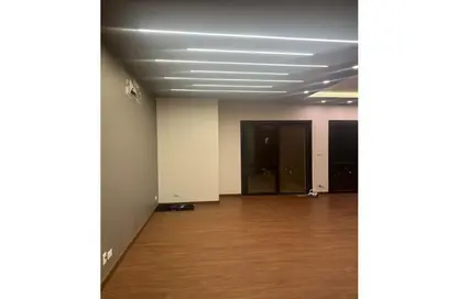 شقة - 3 غرف نوم - 3 حمامات للبيع في ذا كورت ياردز - كمبوندات الشيخ زايد - الشيخ زايد - الجيزة