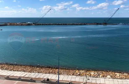 Apartment - 2 Bedrooms - 1 Bathroom for sale in Sidi Beshr - Hay Awal El Montazah - Alexandria