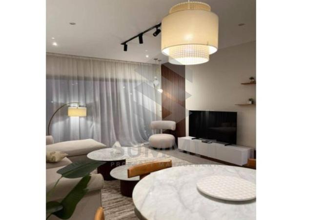 8036060 - Property Image 2