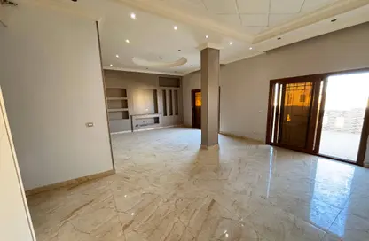 شقة - 3 غرف نوم - 3 حمامات للبيع في عمارات البنفسج - البنفسج - مدينة القاهرة الجديدة - القاهرة