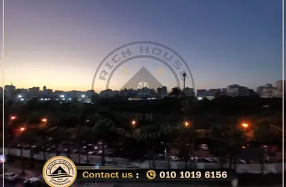 شقة - 3 غرف نوم - 3 حمامات للايجار في شارع ابو قير - سبورتنج - حي شرق - الاسكندرية