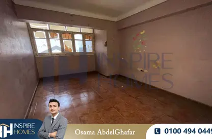 Apartment - 2 Bedrooms - 1 Bathroom for rent in Al Rasafa St. - Moharam Bek - Hay Wasat - Alexandria