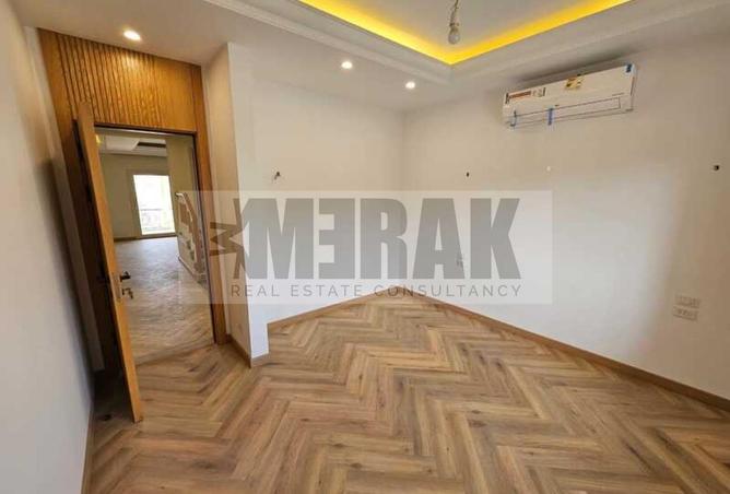 8374086 - Property Image 3