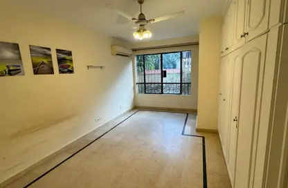 Apartment - 4 Bedrooms - 3 Bathrooms for sale in Sarayat Al Maadi - Hay El Maadi - Cairo