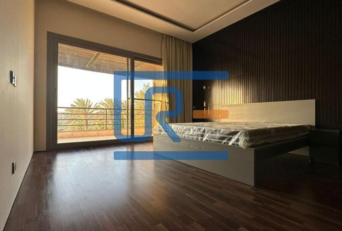 8040564 - Property Image 2