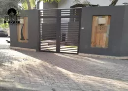 Villa - Studio - 4 Bathrooms for rent in Gesr Suez St. - Roxy - Heliopolis - Masr El Gedida - Cairo