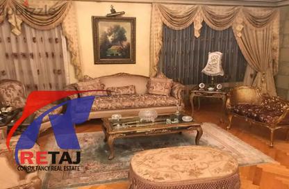 شقة - 3 غرف نوم - 3 حمامات للبيع في شارع امتداد مكرم عبيد - مساكن المهندسين - مدينة نصر - القاهرة