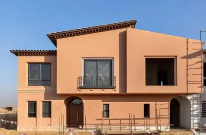 Townhouse - 4 Bedrooms - 4 Bathrooms for sale in Village West - Sheikh Zayed Compounds - Sheikh Zayed City - Giza