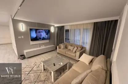 Apartment - 4 Bedrooms - 3 Bathrooms for sale in Shohadaa Al Mohandeseen St. - Mohandessin - Giza