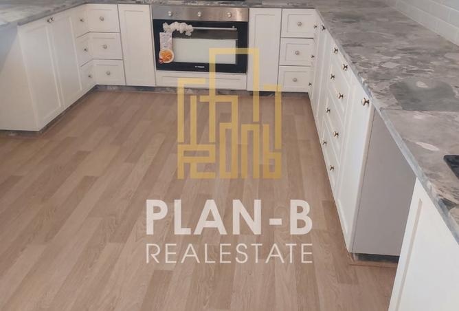 8477798 - Property Image 3