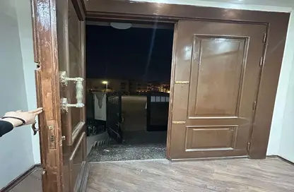 دوبلكس - 3 غرف نوم - 3 حمامات للايجار في شارع الشويفات - الحي الاول - التجمع الخامس - مدينة القاهرة الجديدة - القاهرة