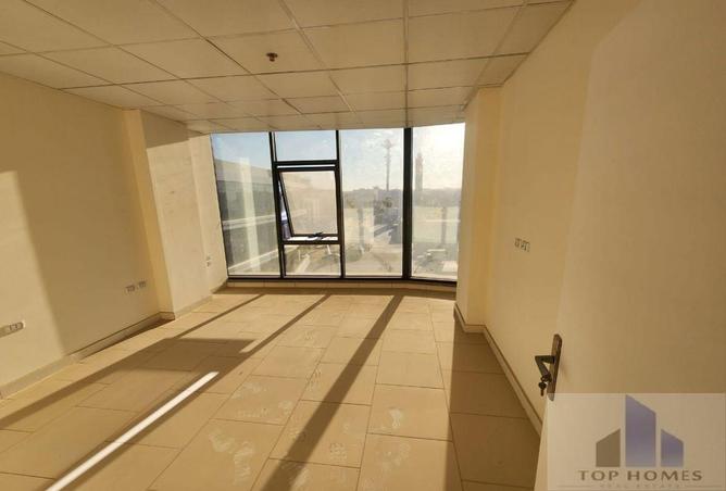 8135960 - Property Image 2