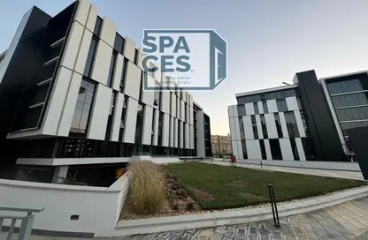 Office Space - Studio - 1 Bathroom for rent in Hyde Park Business District Mall - South Teseen St. - The 5th Settlement - New Cairo City - Cairo