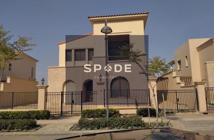 Villa - 4 Bedrooms - 4 Bathrooms for sale in Reyna - Uptown Cairo - Mokattam - Cairo