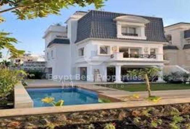 8239494 - Property Image 2