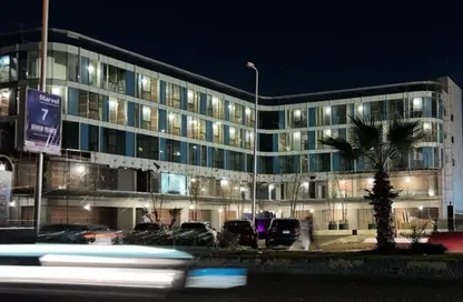 Clinic - Studio - 1 Bathroom for sale in Centro Zayed - Sheikh Zayed Compounds - Sheikh Zayed City - Giza