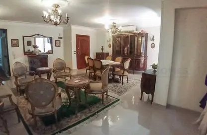 شقة - 3 غرف نوم - 2 حمامات للايجار في بولكلي - حي شرق - الاسكندرية