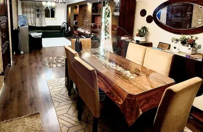 Apartment - 3 Bedrooms - 2 Bathrooms for sale in Sporting - Hay Sharq - Alexandria