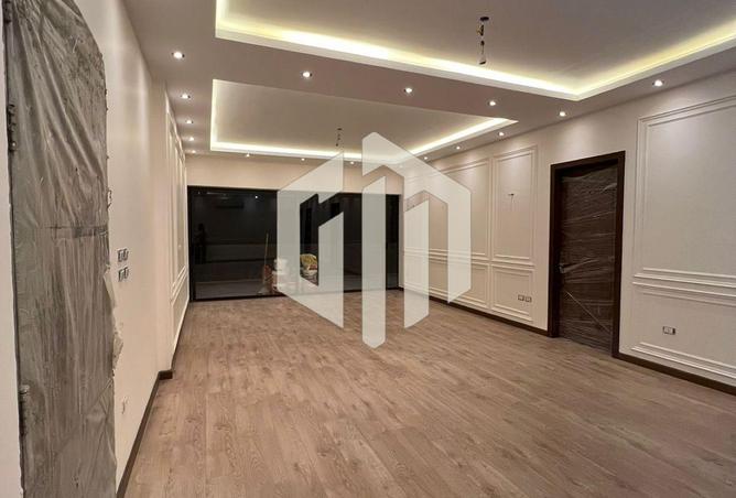 8237331 - Property Image 2