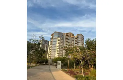 Apartment - 1 Bedroom - 1 Bathroom for sale in Village Views - Zed Towers - Sheikh Zayed Compounds - Sheikh Zayed City - Giza
