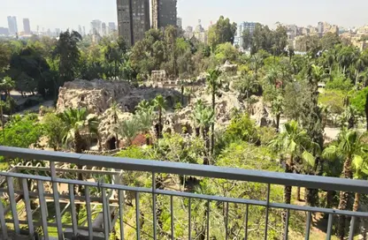 Apartment - 4 Bedrooms - 3 Bathrooms for rent in Hassan Sabri St. - Zamalek - Cairo