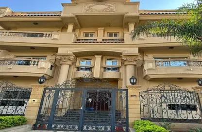 Villa - 7+ Bedrooms - 7+ Bathrooms for sale in El Yasmeen 4 - El Yasmeen - New Cairo City - Cairo