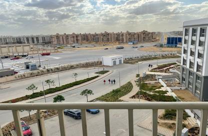 Apartment - 2 Bedrooms - 2 Bathrooms for sale in Hyde Park - 5th Settlement Compounds - The 5th Settlement - New Cairo City - Cairo