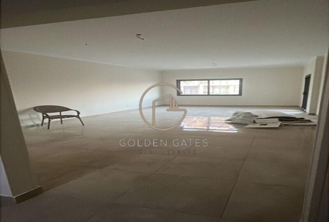 8368671 - Property Image 2