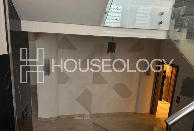 8352745 - Property Image 2