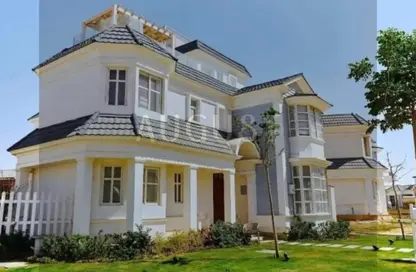 Villa - 4 Bedrooms - 4 Bathrooms for sale in Mountain View 1.1 - 5th Settlement Compounds - The 5th Settlement - New Cairo City - Cairo