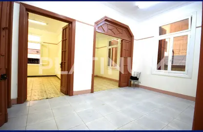 Apartment - 4 Bedrooms - 2 Bathrooms for sale in Tiba St. - Sporting - Hay Sharq - Alexandria