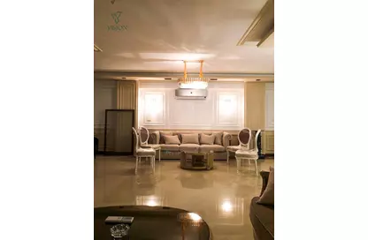 شقة - 3 غرف نوم - 3 حمامات للبيع في شارع سانت جين - كفر عبده - رشدي - حي شرق - الاسكندرية