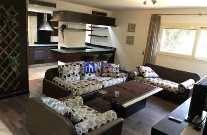Apartment - 2 Bedrooms - 3 Bathrooms for sale in Sarayat Al Maadi - Hay El Maadi - Cairo
