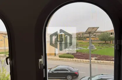فيلا - 6 غرف نوم - 4 حمامات للايجار في ميفيدا - كمبوندات التجمع الخامس - التجمع الخامس - مدينة القاهرة الجديدة - القاهرة