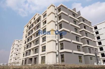 Duplex - 4 Bedrooms - 4 Bathrooms for sale in Creek Town - The 1st Settlement - New Cairo City - Cairo