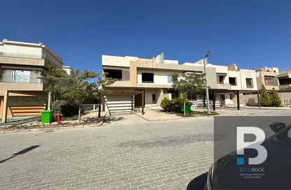 Villa - 4 Bedrooms - 4 Bathrooms for sale in Palm Hills Golf Extension - Al Wahat Road - 6 October City - Giza